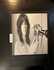 Item #11961 Patti Smith, 1969-1976: Fotografien von Judy Linn, nachwort von Patti Smith. Judy Linn